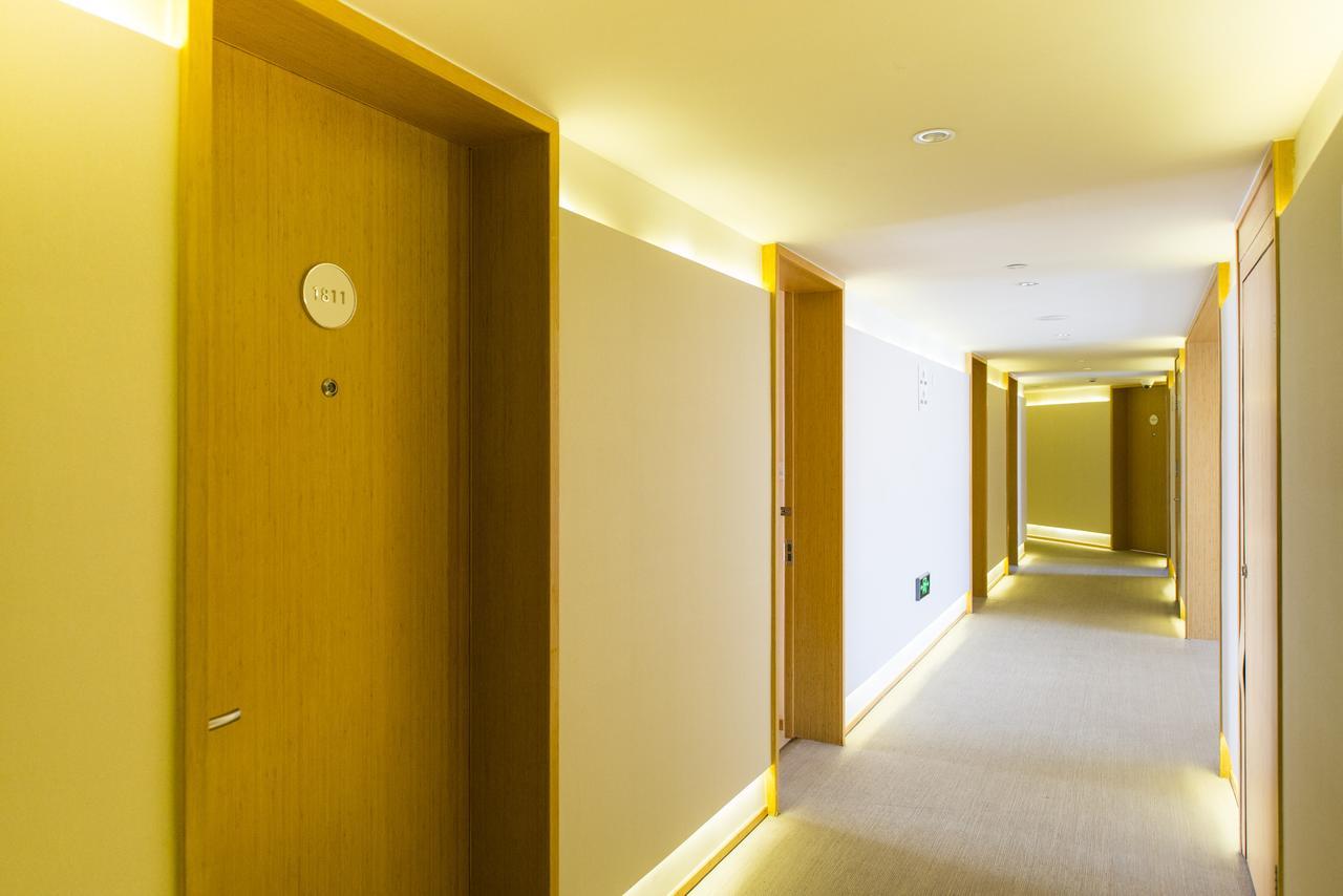 Ji Hongqiao Transport Hub Linkong Zone Hotel