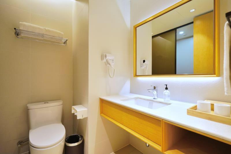 Ji Hongqiao Transport Hub Linkong Zone Hotel Shanghai
